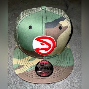 New era Atlanta Hawks, camo snapback